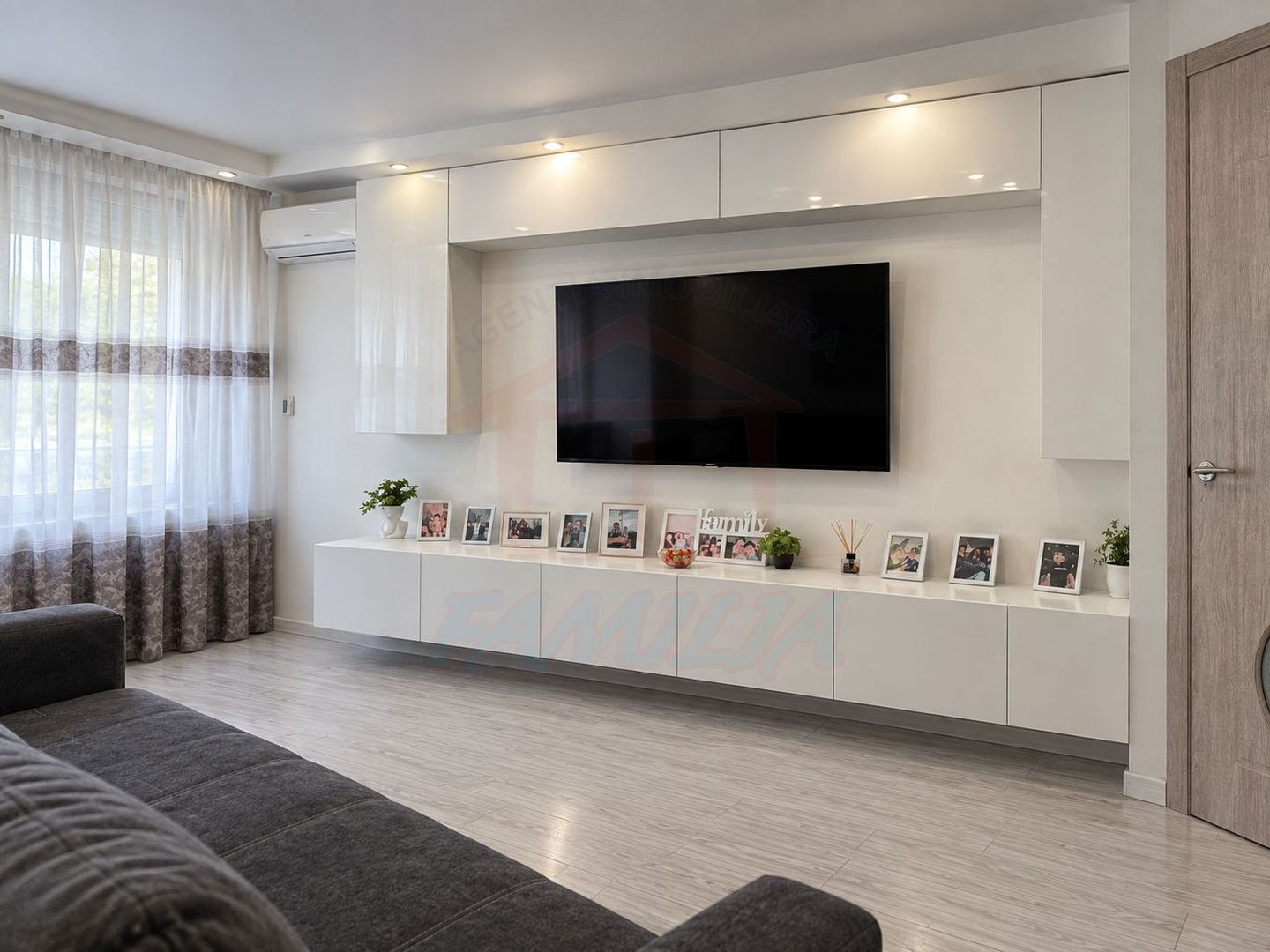 Apartament 2 camere decomandat | Renovat | Mobilat, utilat | Micro 38 - Poză 1