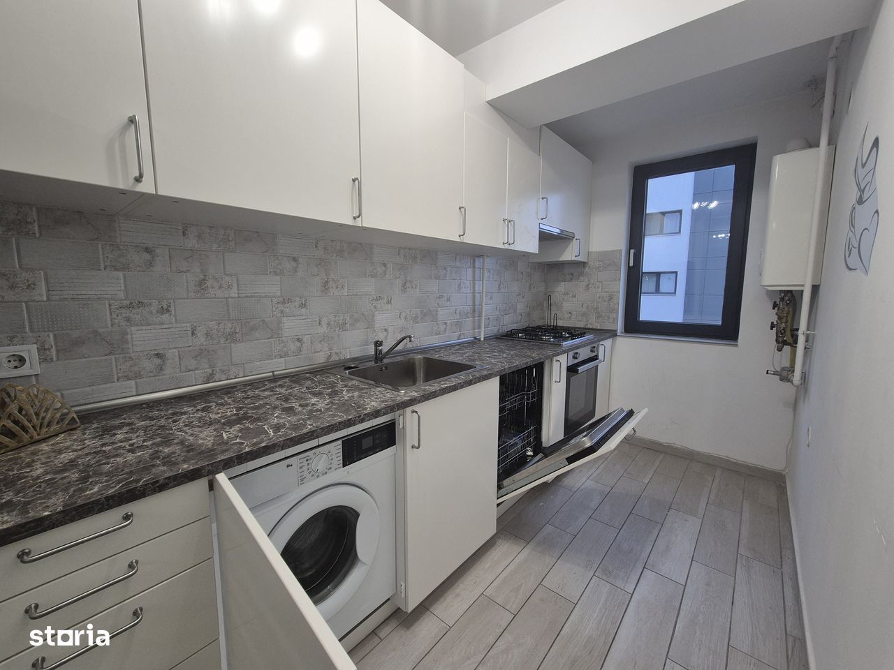 Garsoniera de inchiriat, zona Timpuri Noi - Poză 5