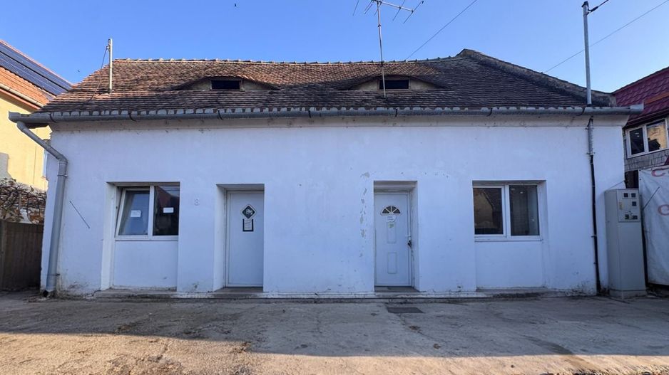 CASA SINGUR IN CURTE CU TEREN GENEROS | PIATA CLUJ | TEREZIAN - Poză 1