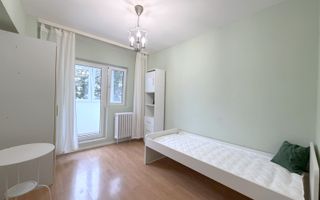 4 camere etaj 2 bloc 1982 vedere spate Teiul Doamnei - Poză 5