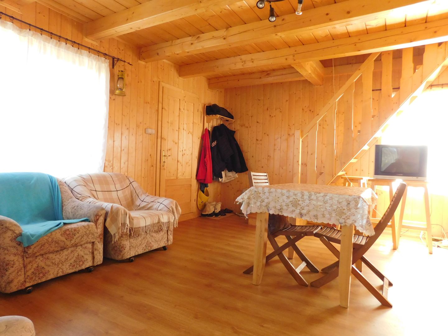 Casă de vacanta de vanzare, in Marisel, langa Cabana Motilor - Poză 24