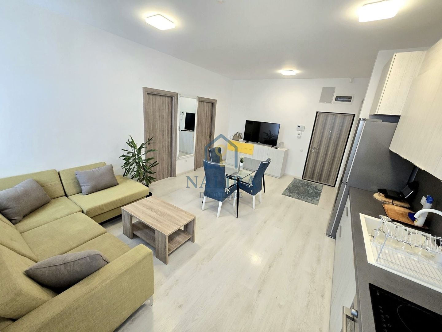 Apartament 2 camere de închiriat – ultracentral - Poză 2