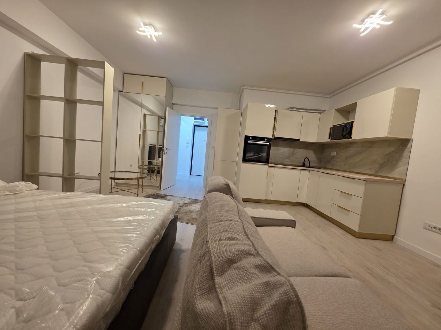 Garsoniera Aviatiei Floreasca Pipera Rond OMV Ivory Residence Parcare - Poză 12