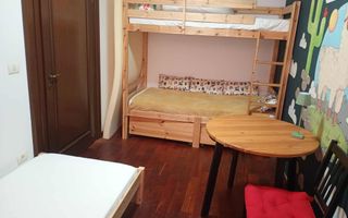 zona Piata Unirii, pietonala; centrala proprie; doua dormitoare. - Poză 6