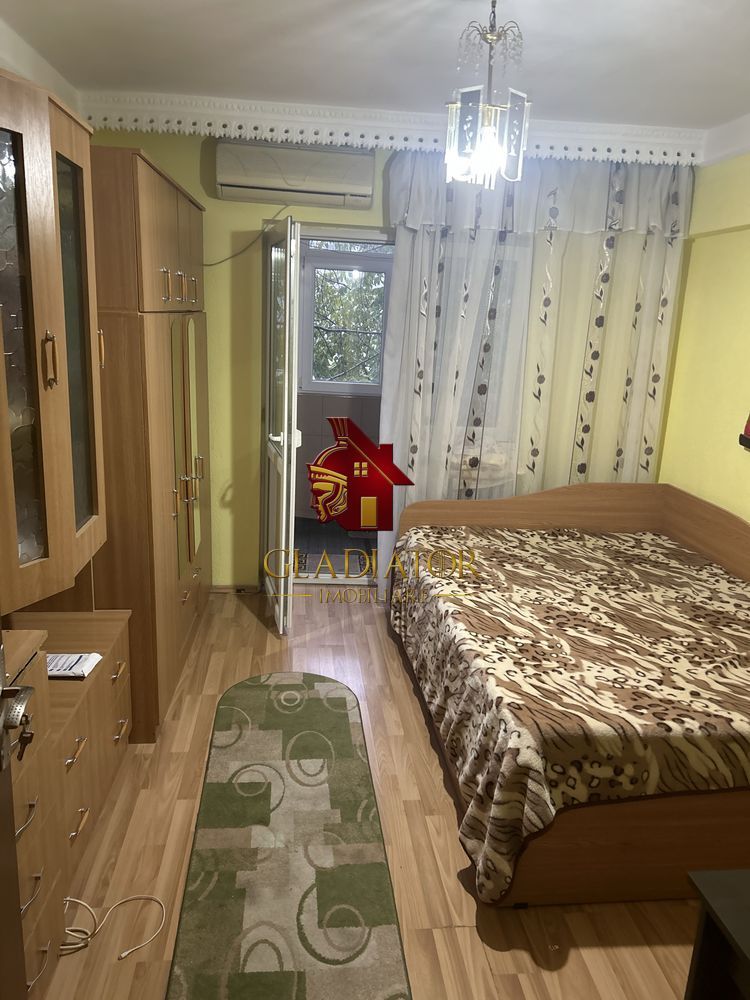 Apartament 4 camere in Dacia, etajul 2/4, ZONA cu acces rapid centru - Poză 8