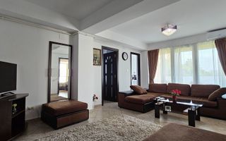 Apartament 3 camere Mamaia Nord – renovat complet, 3 balcoane, parcare - Poză 1