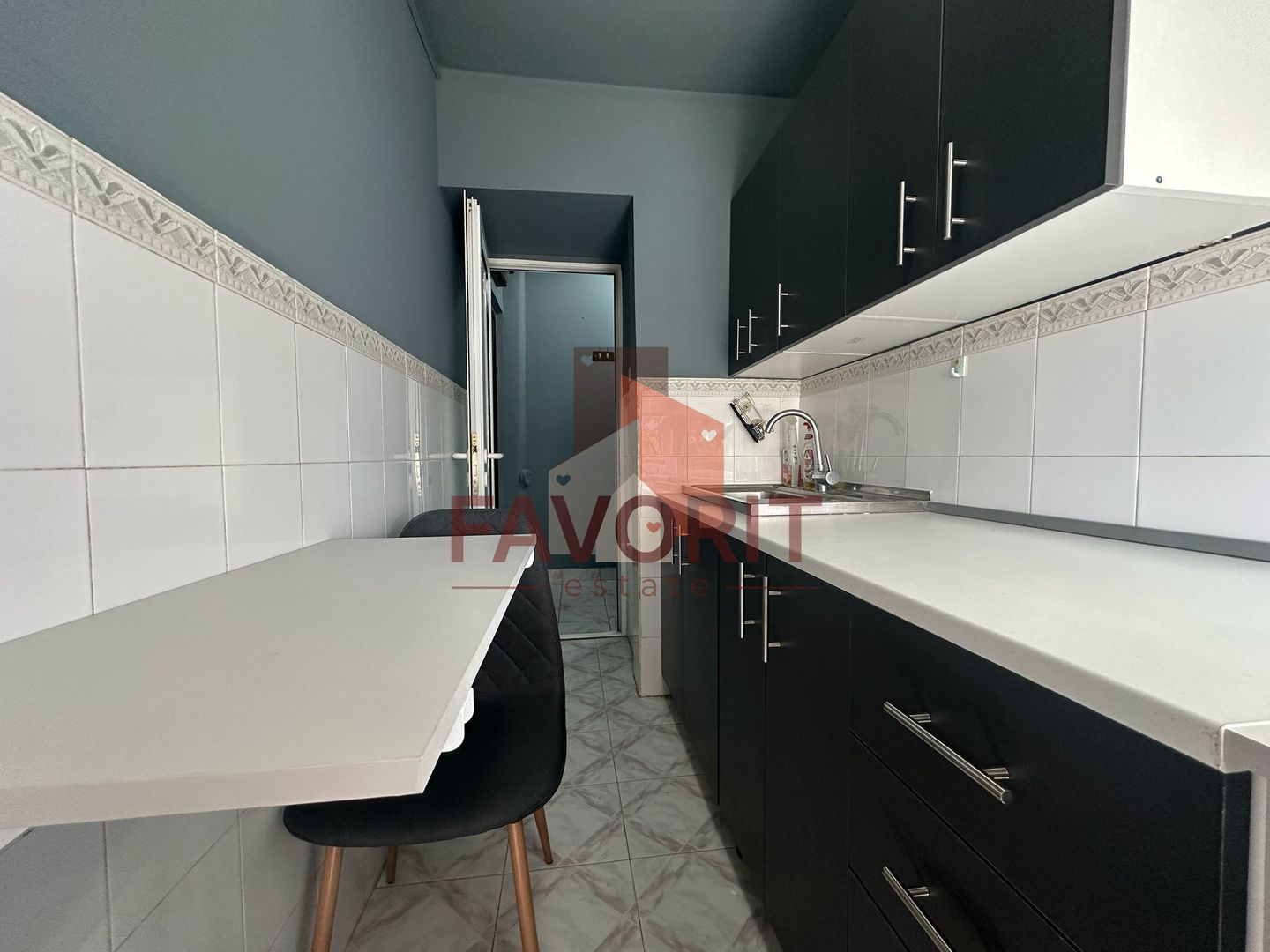 2 camere | centrala proprie | mobilat si utilat | zona excelenta | - Poză 7