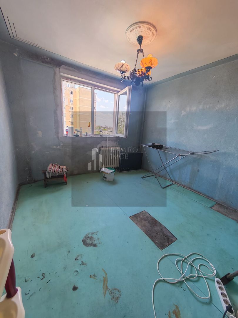 Apartament 2 camere decomandat Bloc Anvelopat Prelungirea Ghencea - Poză 1
