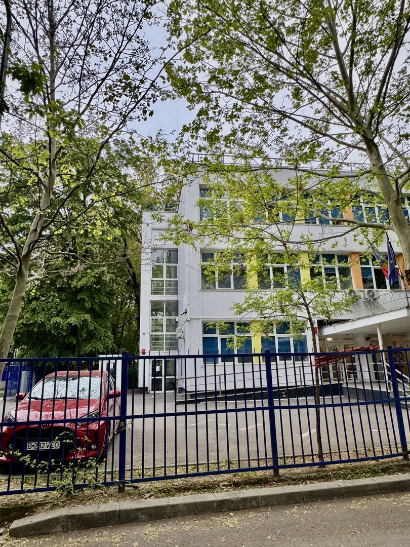 Apartament 4 Camere-Piata Sudului - Poză 2