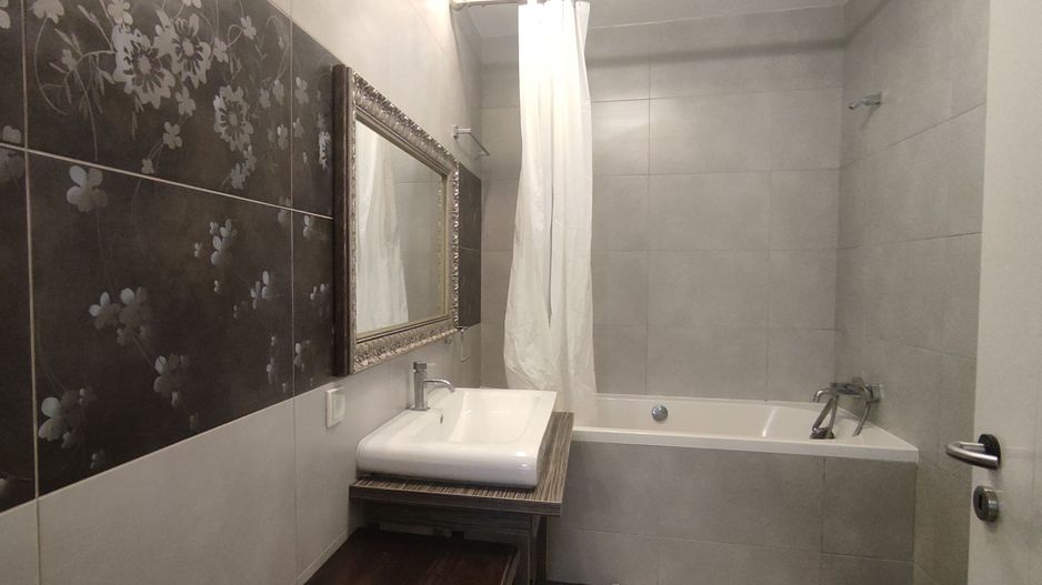 Inchiriere apartament 3 camere cu acces la piscina Ibiza Sol - Poză 9