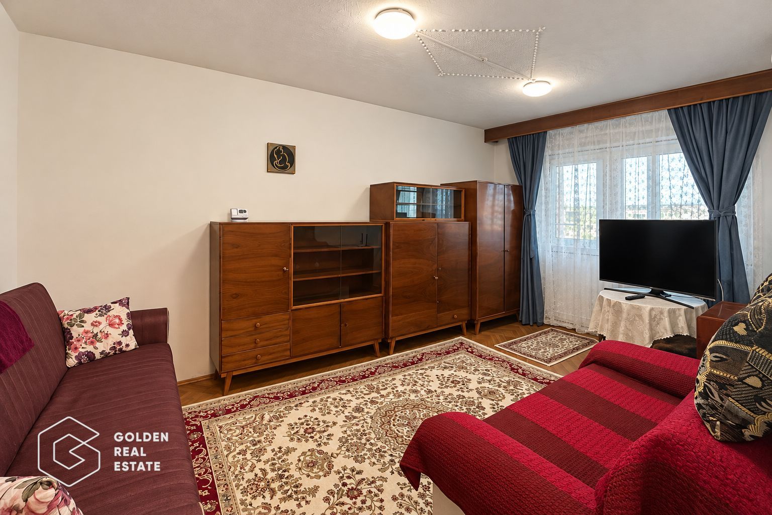 Apartament 2 camere, etaj 3, zona Uta - Poză 1