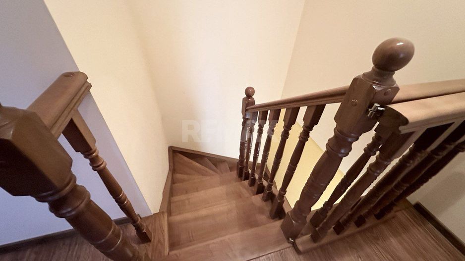 Vând Apartament cu 4 camere100 м². Poșta Veche. - Poză 13