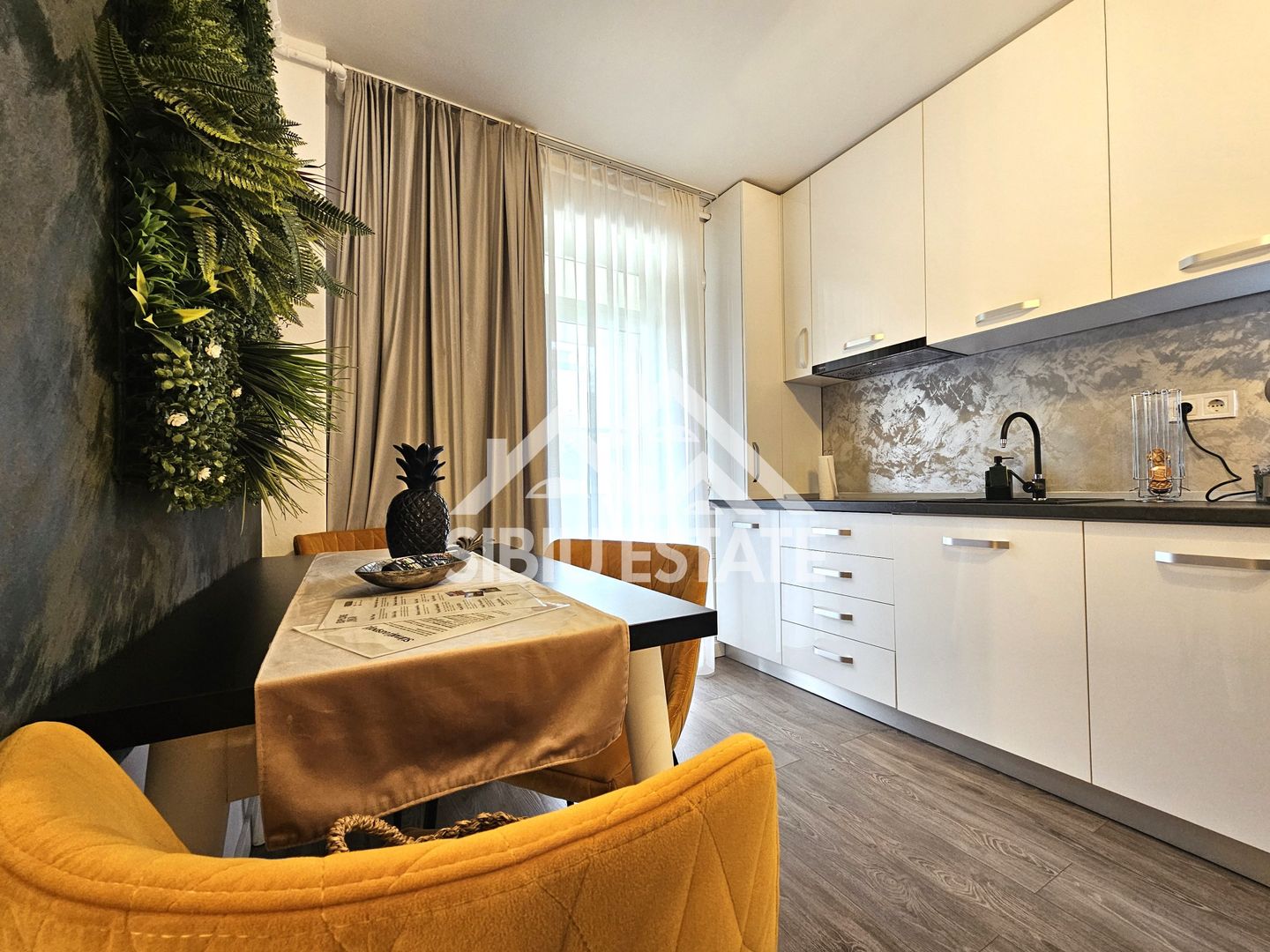 Apartament Sibiu, dotat complet, 2 parcari NOU - Poză 2
