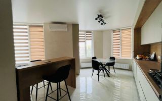 Chirie apartament, 3 camere, str. Avram Iancu, Centru - Poză 3