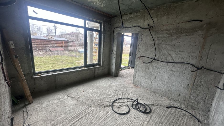 STEFANESTII DE JOS, CASA P+1E, TEREN 242 MP! - Poză 10