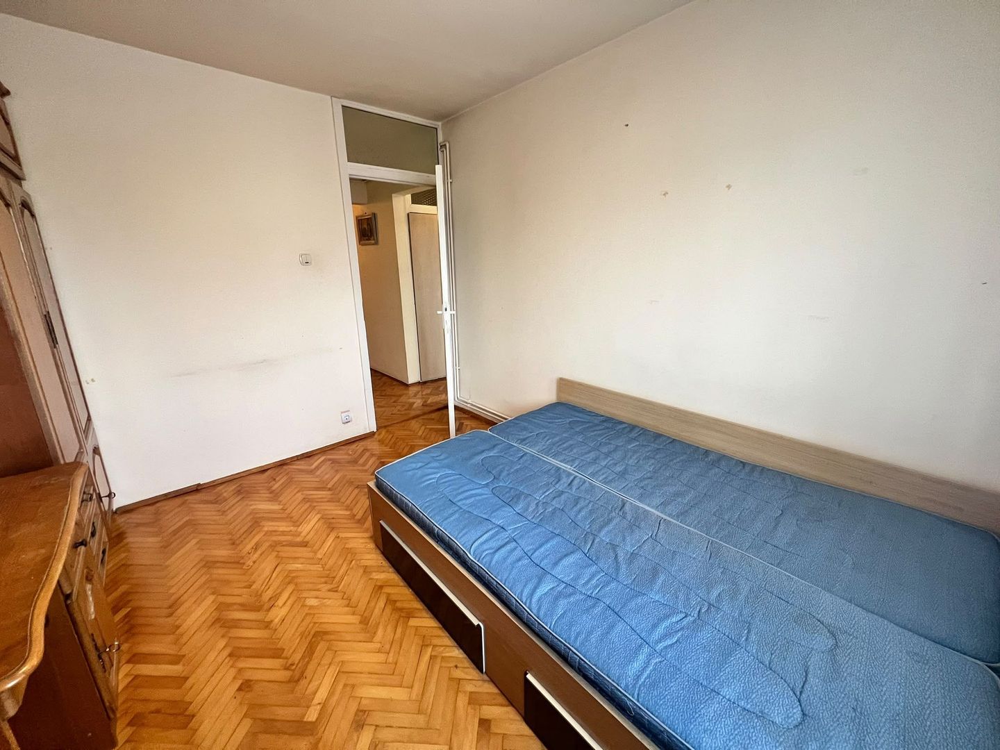 Apartament cu 3 dormitoare | 70 mp | FSEGA | Parcare - Poză 6