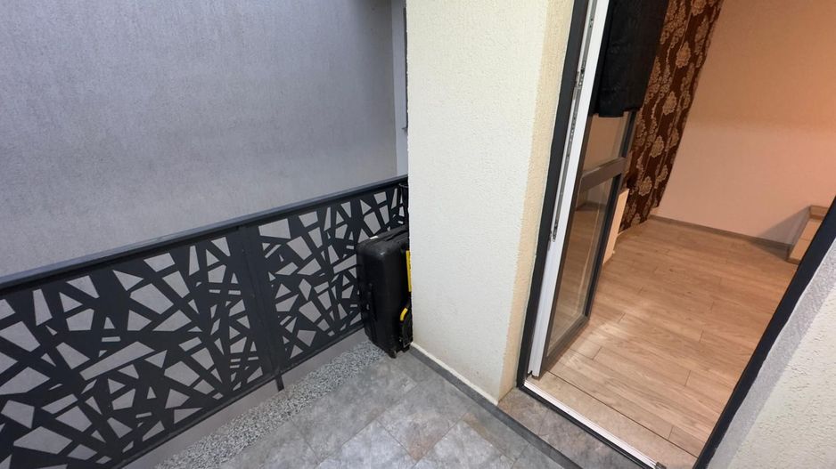 GARSONIERA  MOBILATA, BUCATARIE INCHISA, PARCARE INCLUSA, COMISION 0% - Poză 4