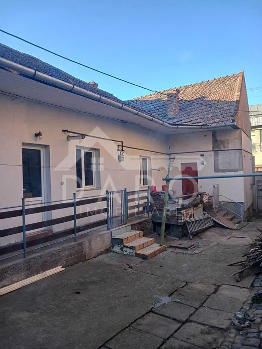 🏡 Casă de vânzare | Zonă centrală | 260 mp utili | 148.000 € - Poză 9