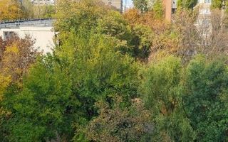 Apartament 3 camere Favorit metrou - Poză 2