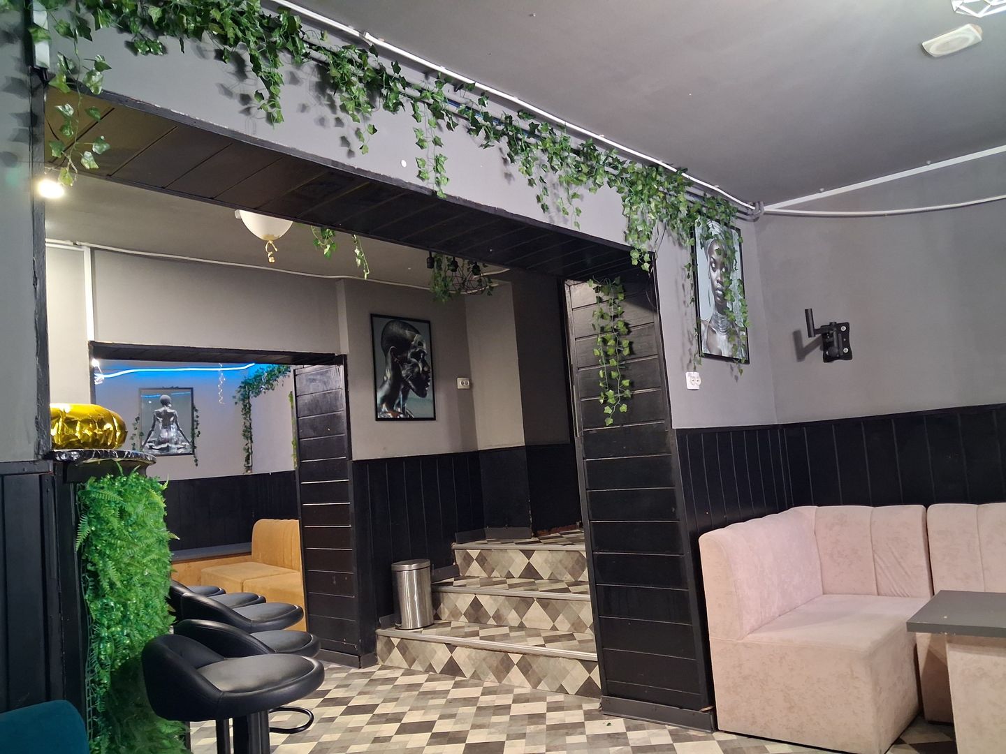 BRASADAS inchiriaza spatiu comercial stradal cu 3 intrari. - Poză 5