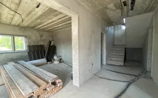 CASA LA ROSU DIN CARAMIDA + GARAJ I 12,5 ARI I VICOV DE SUS I - Poză 19
