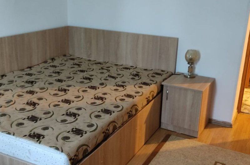 Apartament cu 2 camere decomandat -  Piata Centrala - Poză 2