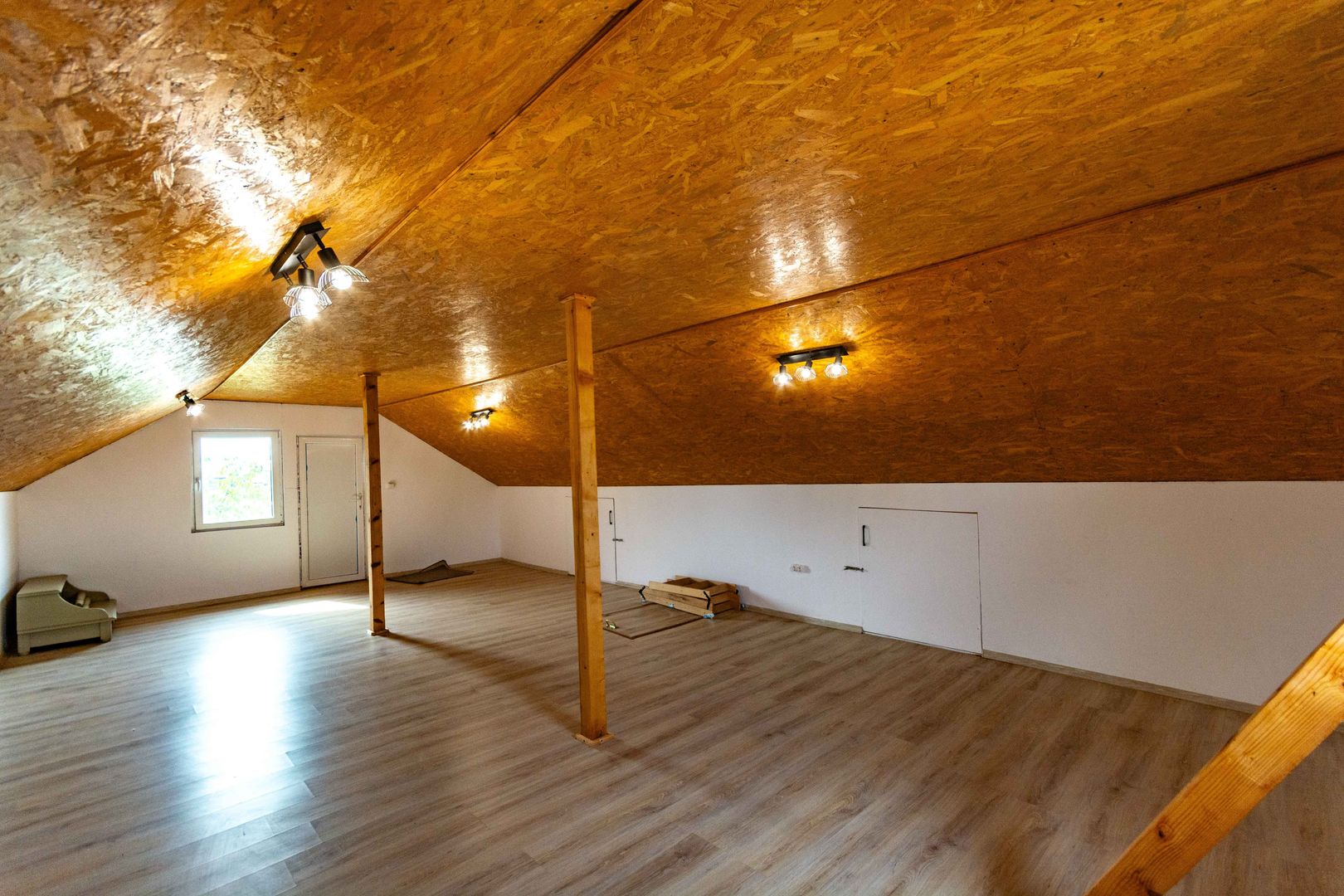 Branesti, Ilfov, casa primitoare, gata de mutat!Comision 0% cumparator - Poză 19