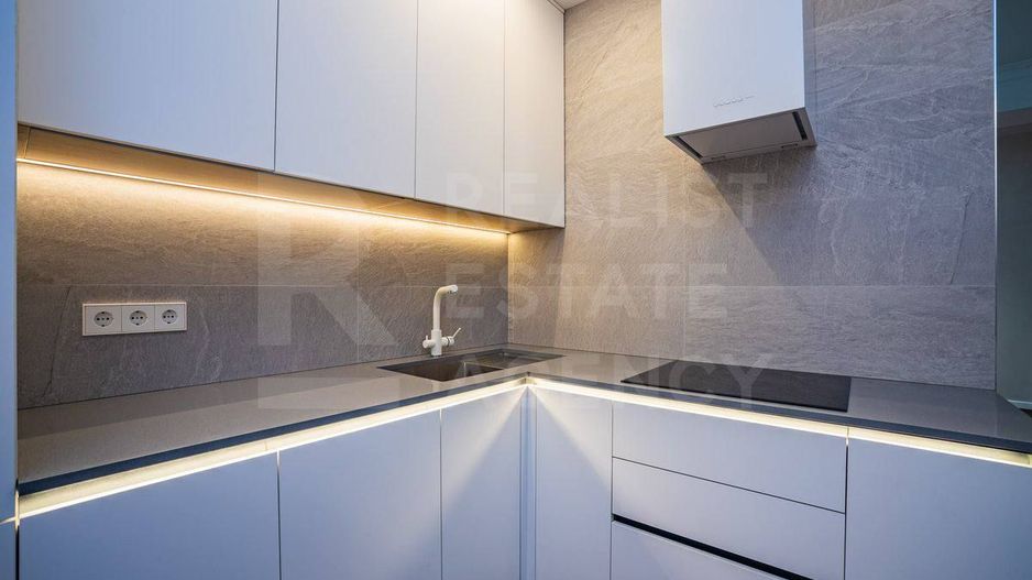 Chirie, apartament, 4 camere, strada Alexandru Bernardazzi, Centru - Poză 2