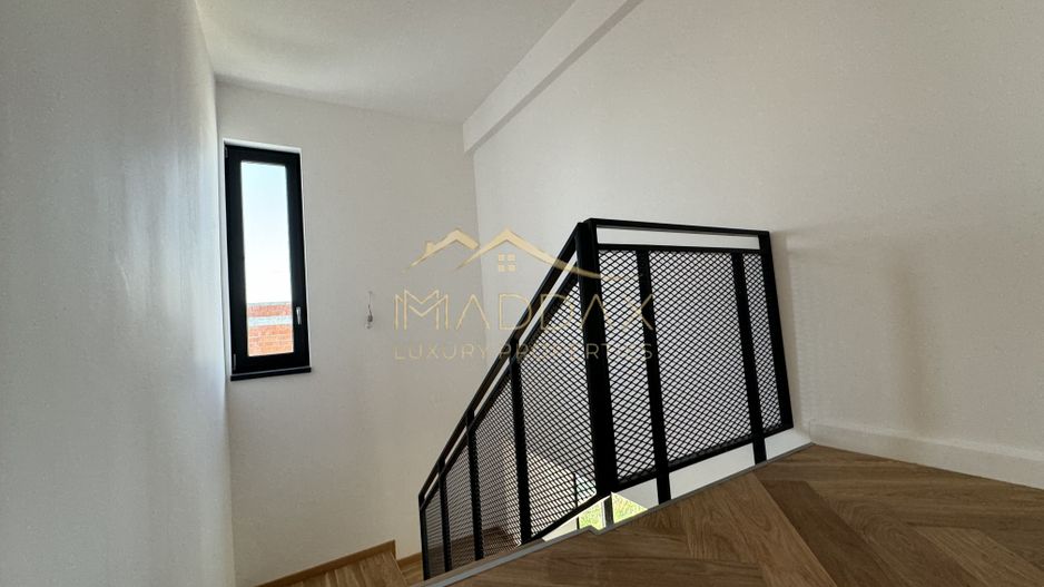 Vila LUX***Panouri fotovoltaice***Lake view//Laguna Albastra/Corbeanca - Poză 29