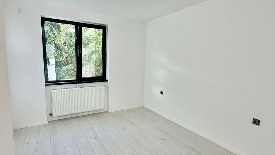 Apartament cu 2 camere – central, Str Mareșal Foch - Poză 3