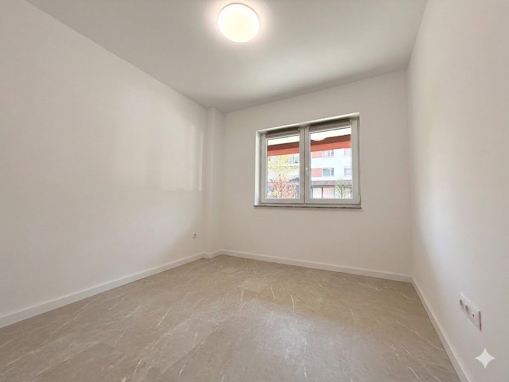 Spațiu comercial, vitrină stradală, zona Coresi – Maurer Residence - Poză 6