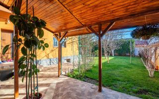 Vila superba de vanzare in apropiere de padure Pantelimon - Poză 1