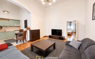 Vânzare apartament 2 camere ultracentral (în curte la McDonalds) - Poză 3
