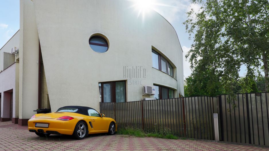 Vila de lux deosebita 9 Camere Pipera Erou Iancu Nicolae 298mp teren - Poză 4