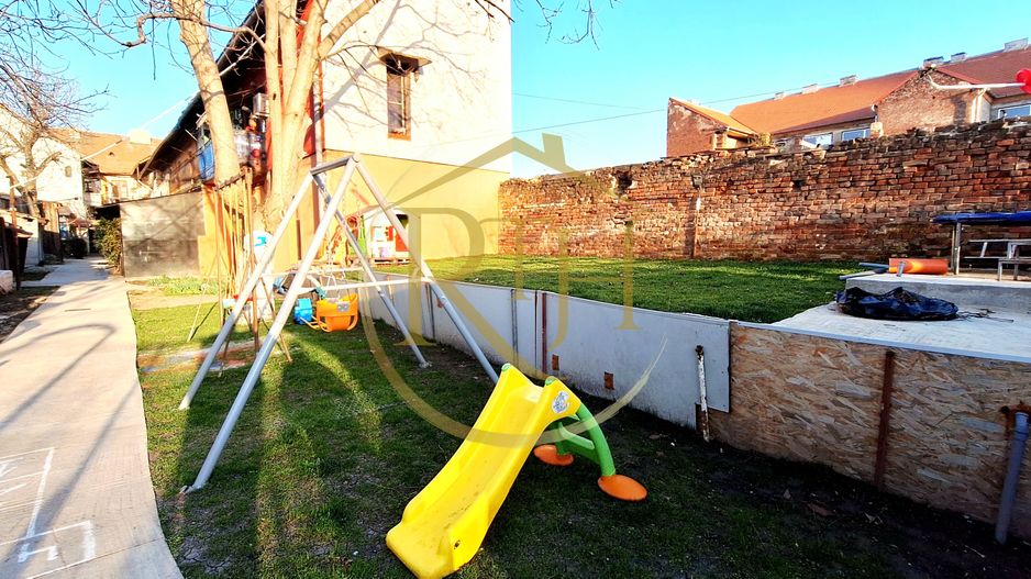 Oferim spre inchiriere apartament spatios, cu 3 camere, aproape de Nokia - Poză 18