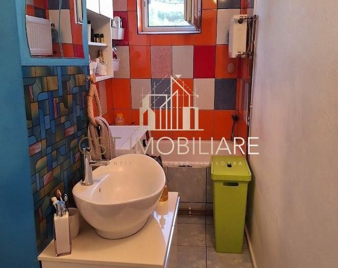 Aparatement 4 camere , Judetean - Poză 7