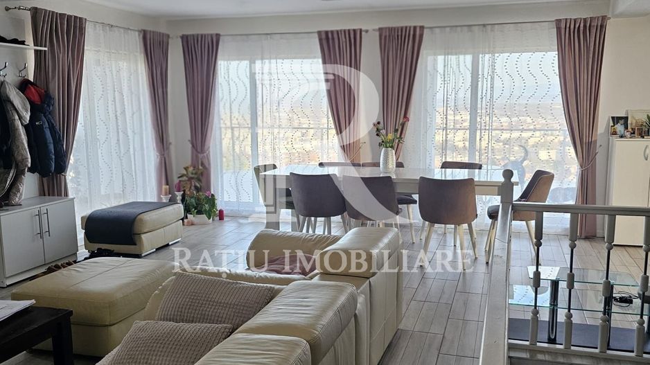 Casa moderna | 2 terase | Vedere Panoramica | Deva | - Poză 17