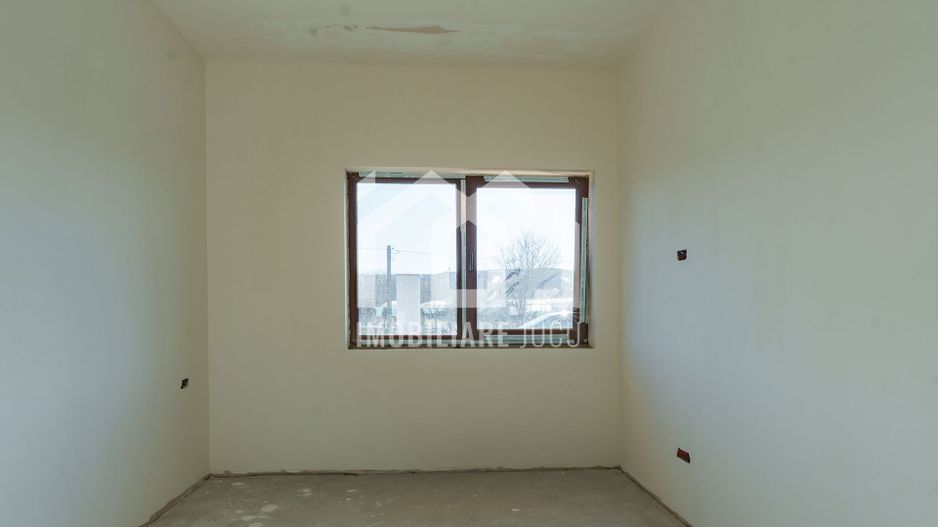 Casă Individuală 4 camere,114mp, teren 750mp, zona Parc,Jucu de Mijloc - Poză 4