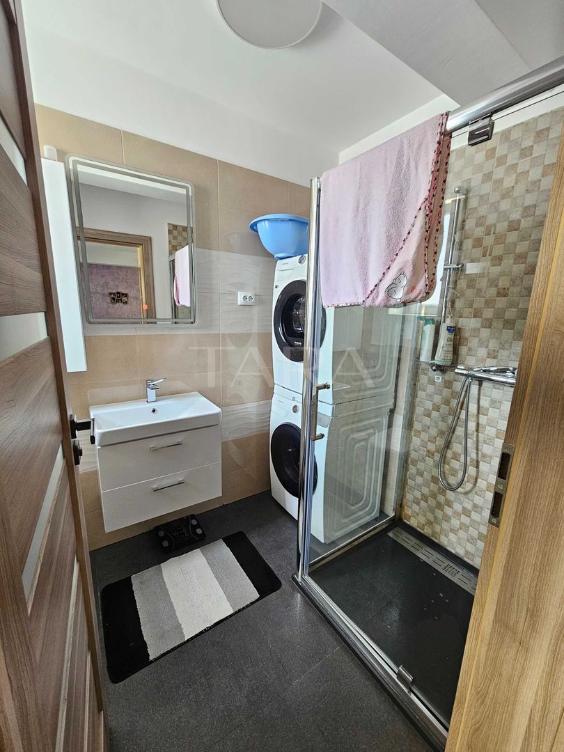 Apartament 3 camere, parcare, 2 balcoane - Eroilor, Florești - Poză 6