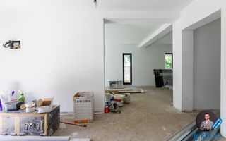 Casă de vânzare, centrală, pe str.  Oituz, Bacău - Poză 7