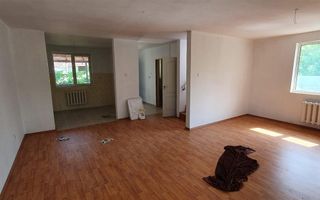 1/2 Duplex, 4 camere, garaj, 175 mp teren, Cetate - Poză 3