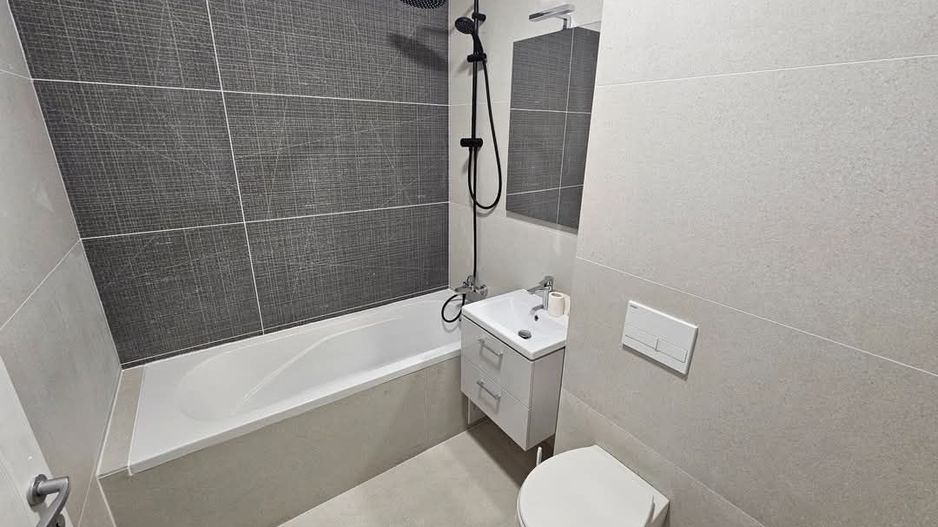 DECOMANDAT 2cam Berceni 5 minute de pasarela Popești - Poză 1