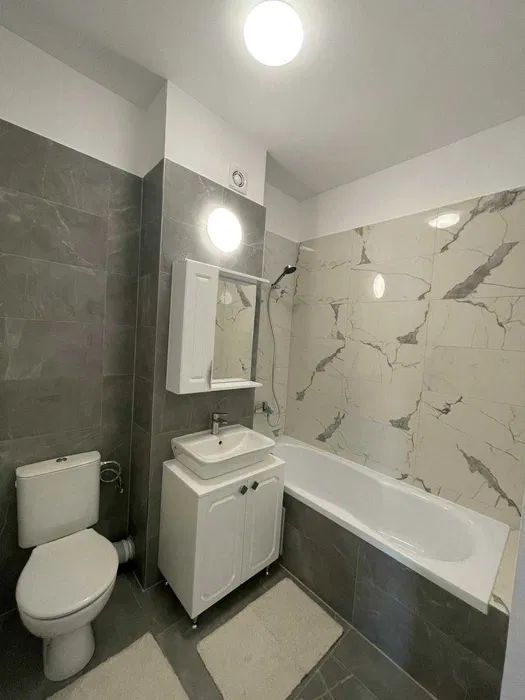 APARTAMENT DE LUX EXIGENT PLAZA MOBILAT & UTILAT CENTRALA PROPRIE - Poză 3