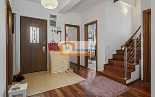 Langa Padurea Corbeanca, P+M, teren 780mp, terasa 35mp, mobilata&utilata - Poză 4