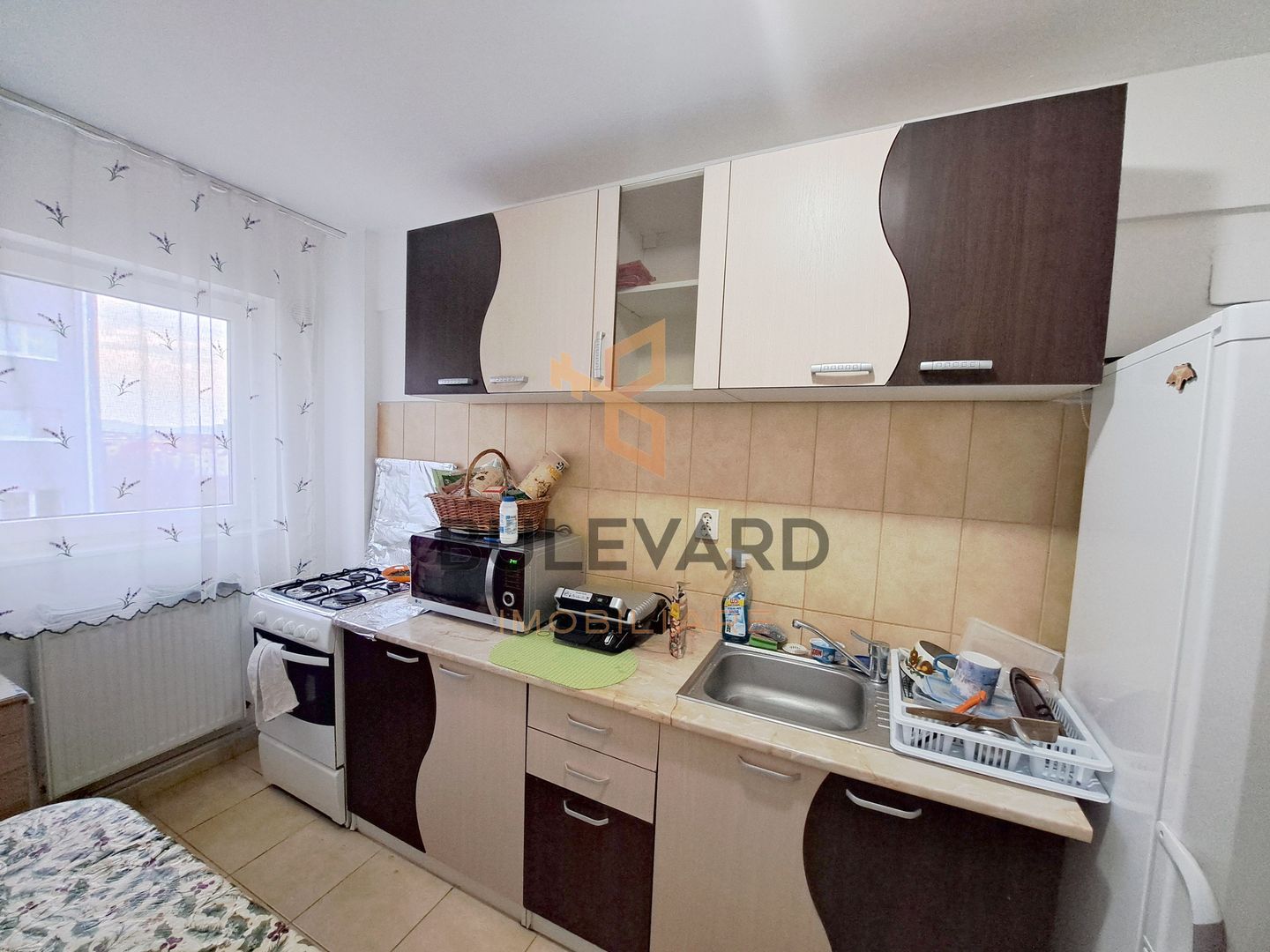 Apartament 1 camera decomandat, mobilat si utilat! - Poză 8