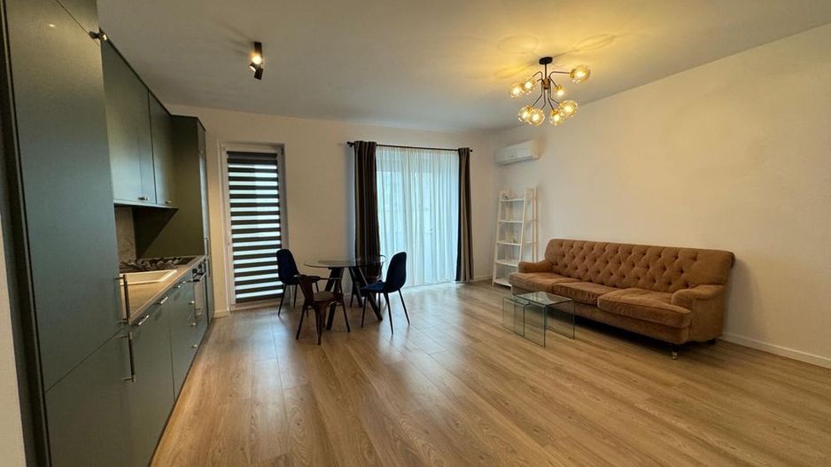 Giroc-Neptun | 2 Camere | Prima inchiriere | Curte interioara - Poză 1