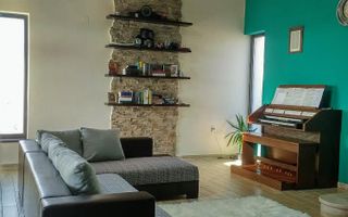 Casa Superba cu multe oportunitati si cu o panorama extraordinara - Poză 1