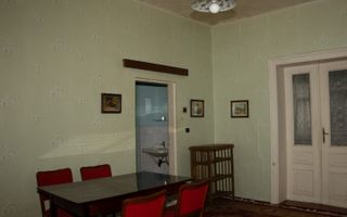 Casă tip duplex, ultracentral, str. Petru Rareș, curte 85 mp, 170000 € - Poză 19