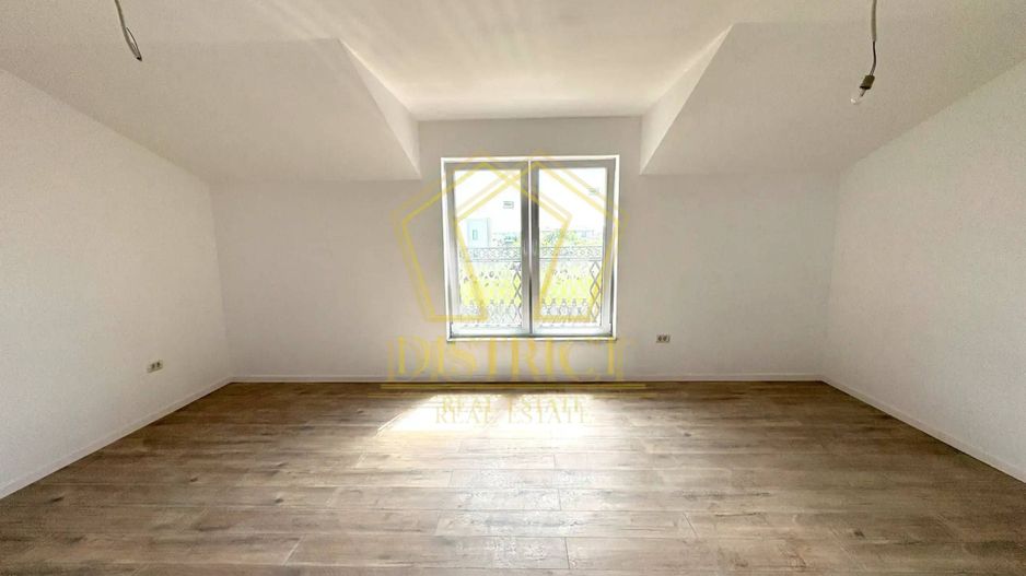 Duplex spațios cu 4 camere si debara |  Mosnita Noua | Sala de Sport - Poză 4