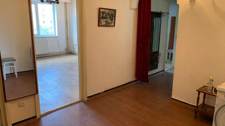 Vanzare Apartament 3 camere Ultracentral - Poză 2